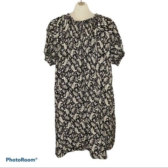 Old Navy Black White Tiger and Leaf Print Dress Size L NWT - Picture 2 of 7